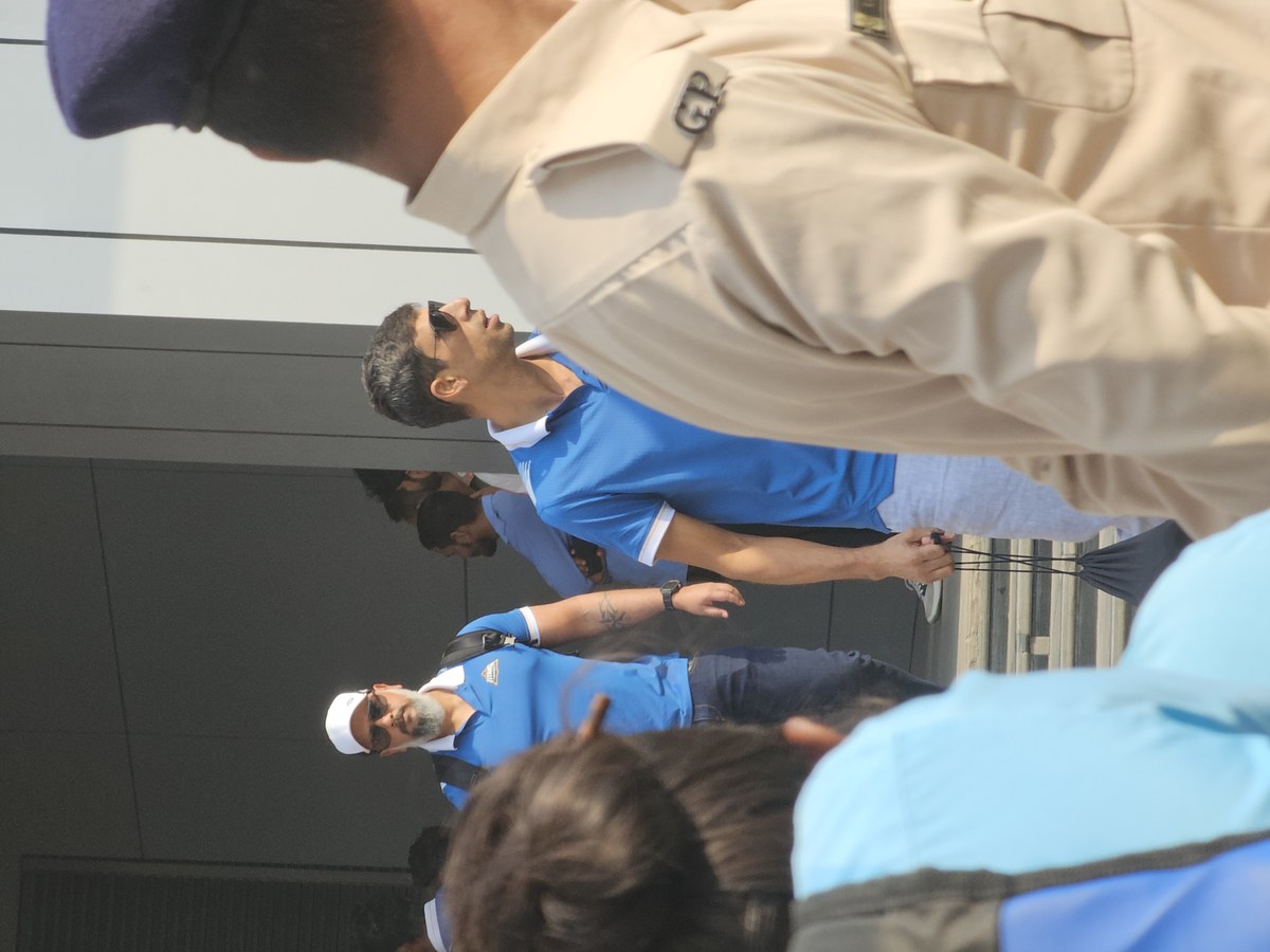 Ashish Nehra at Ahmedabad Airport during the IPL, 11 April 2024