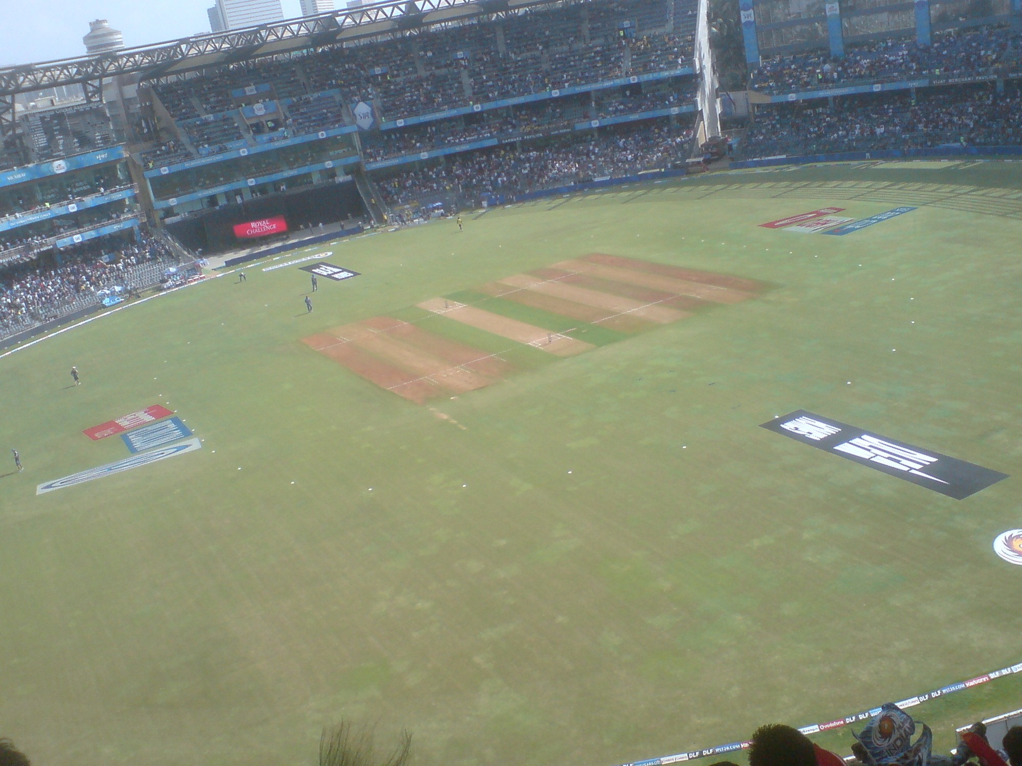 Mumbai Indians and Chennai Super Kings match at Wankhede Stadium in May 2012